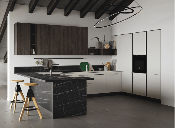 Cuisine haut de gamme SuissePergo carrelage VersaceCeramice signée Versace