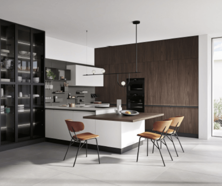Cuisine haut de gamme SuissePergo carrelage VersaceCeramice signé Versace