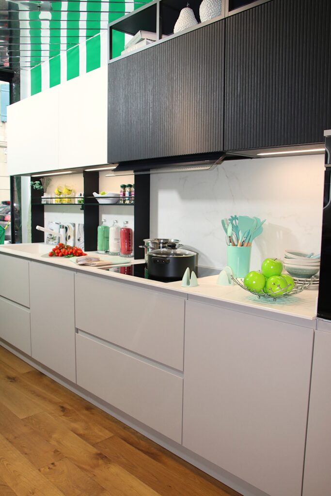 Cuisine SuissePergo & GNOATO moderne et design